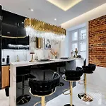 Premium Glamour By Lookap